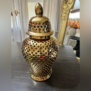Gold ginger jar
